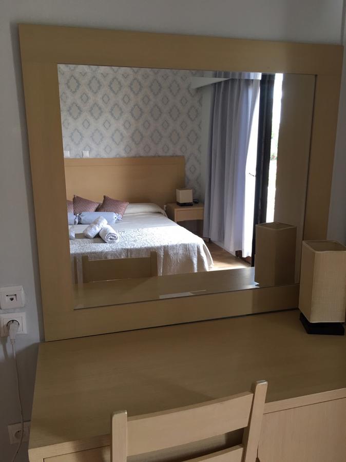 Aphrodite Hotel Syros Kini Dış mekan fotoğraf