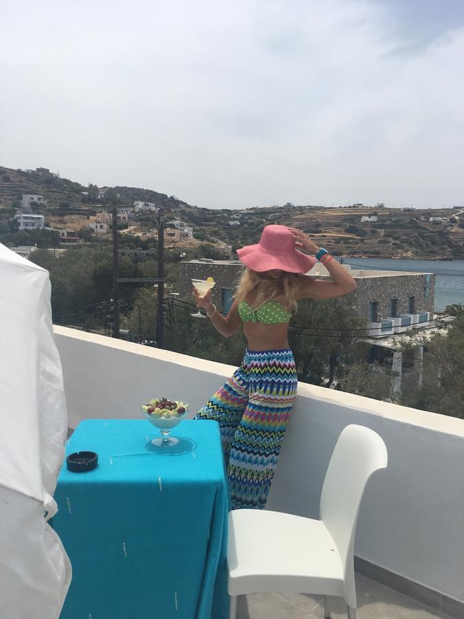 Aphrodite Hotel Syros Kini Dış mekan fotoğraf