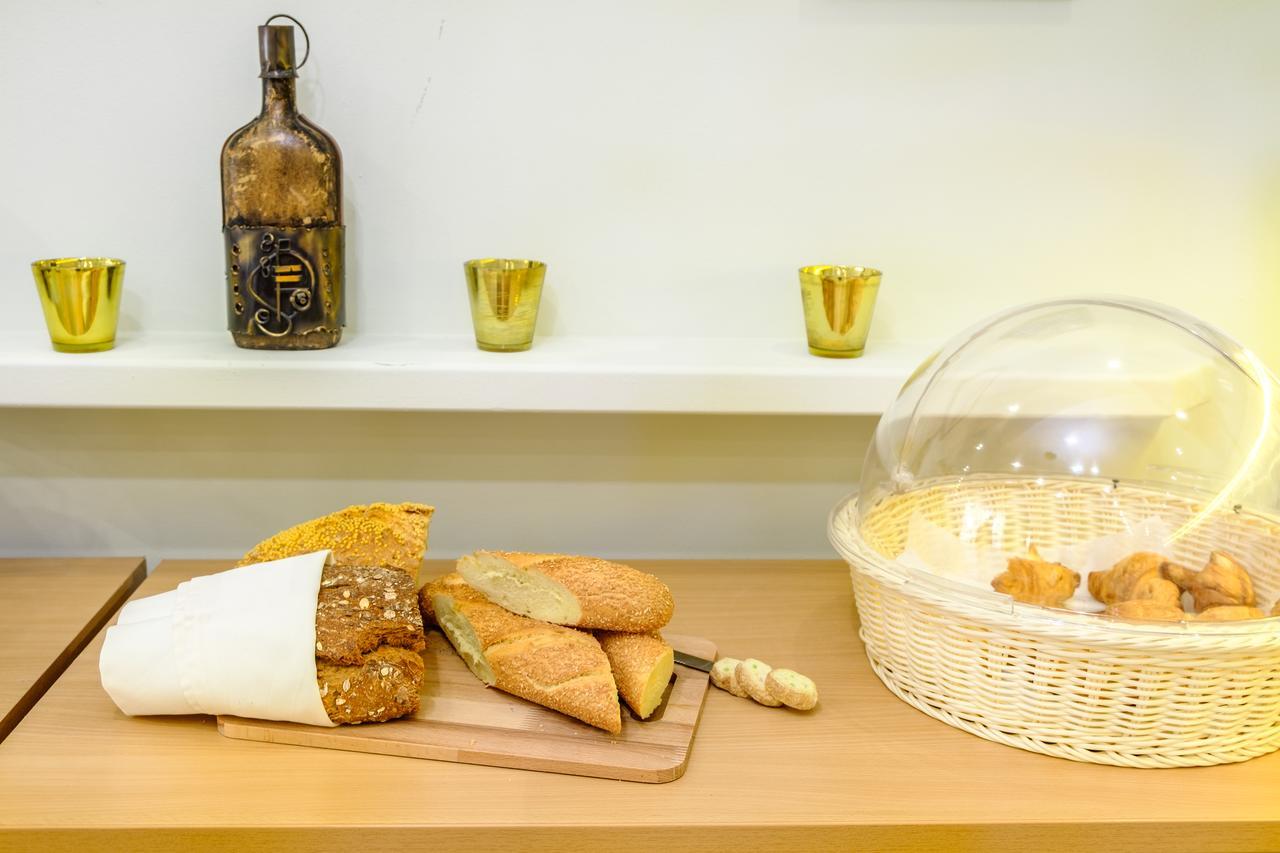 Aphrodite Hotel Syros Kini Dış mekan fotoğraf